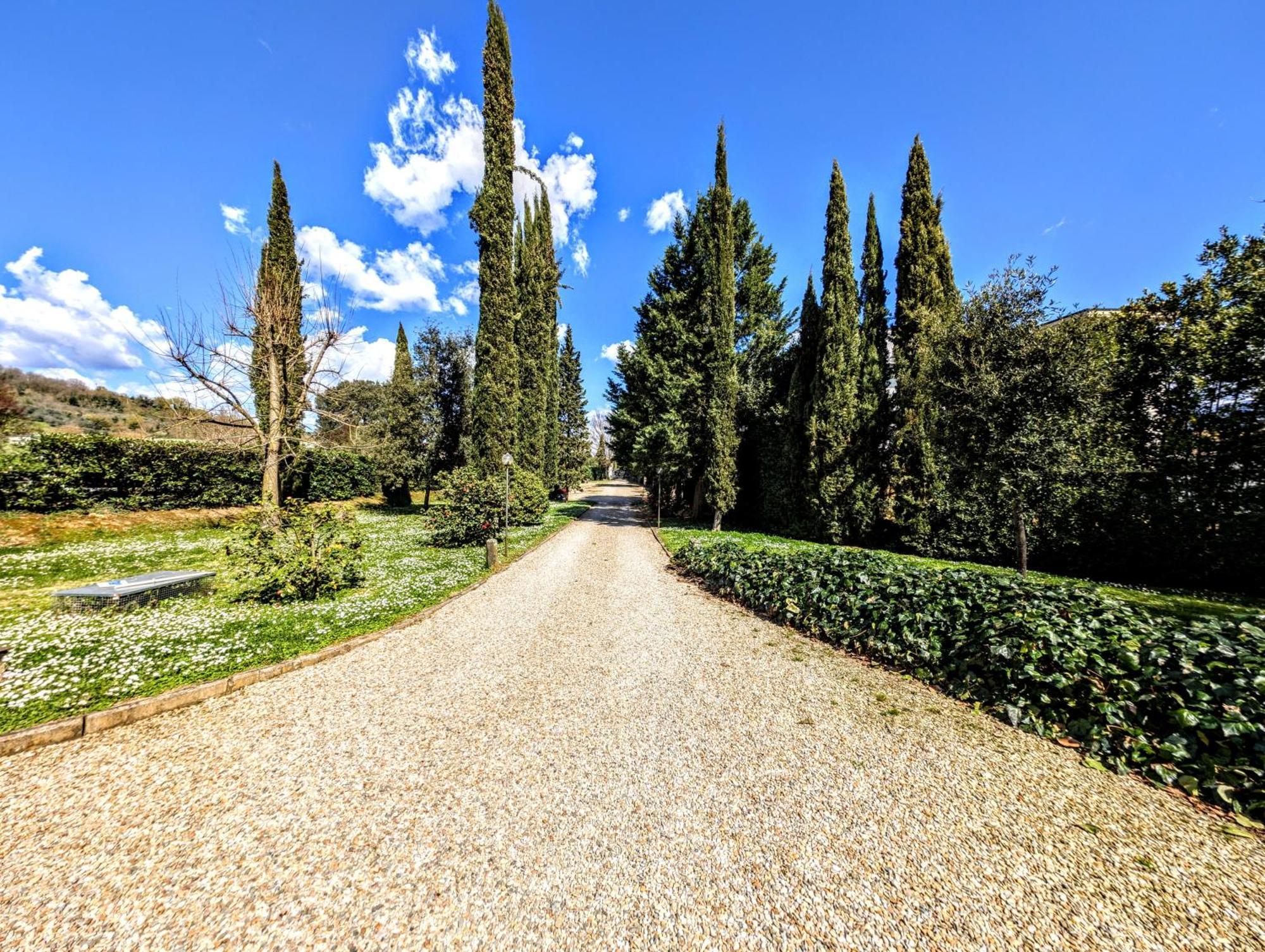 Residence Villa La Fornacina Incisa in Val d'Arno Luaran gambar